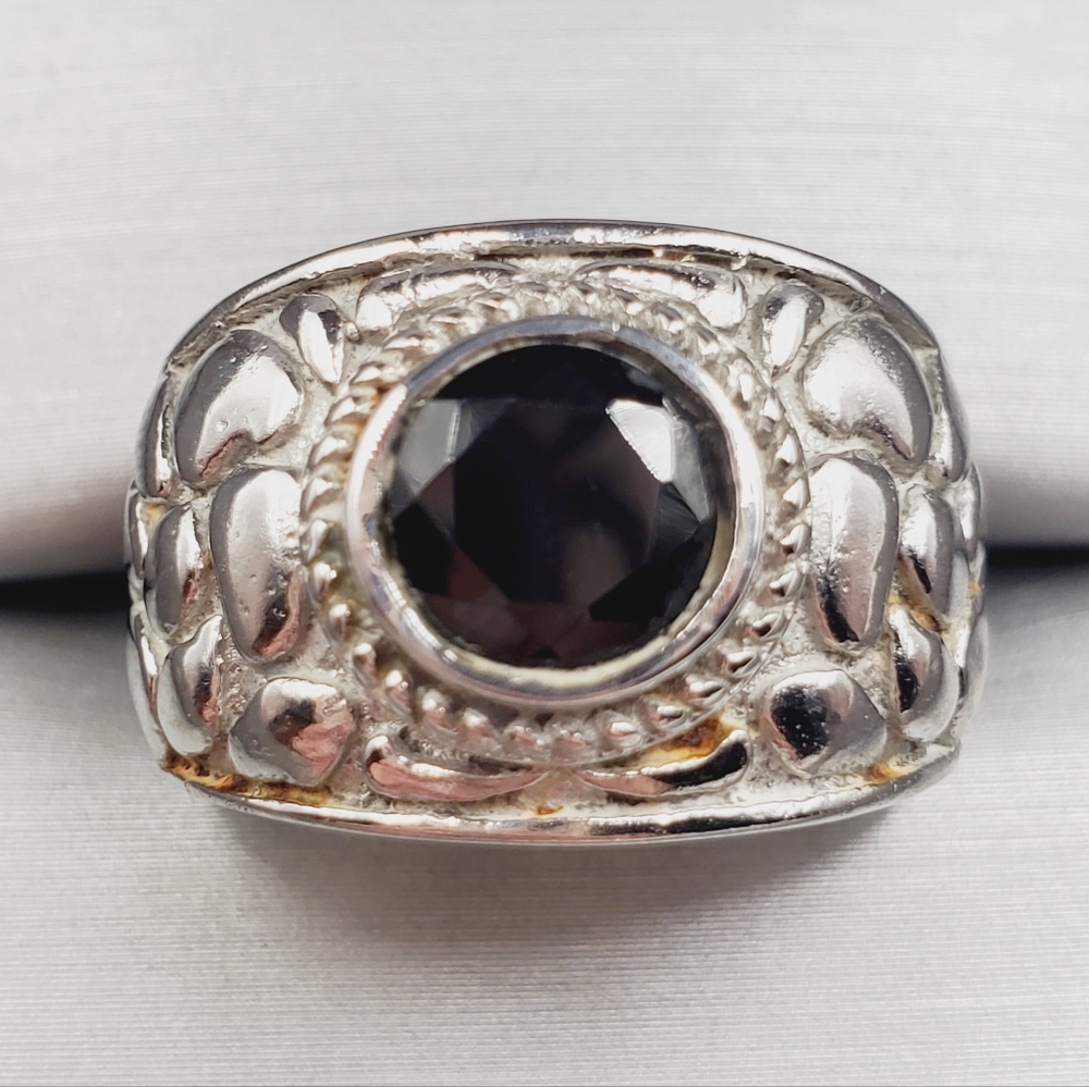 Genuine Round Bezel Set Onyx Stainless Steel 316 Design Band Statement Ring